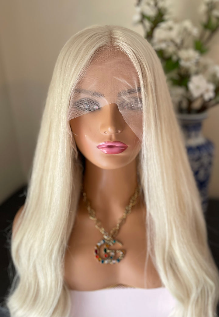 SUZY - Platinum Blonde Wig - HD Lace Front