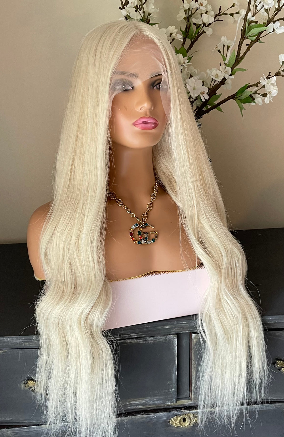 SUZY - Platinum Blonde Wig - HD Lace Front